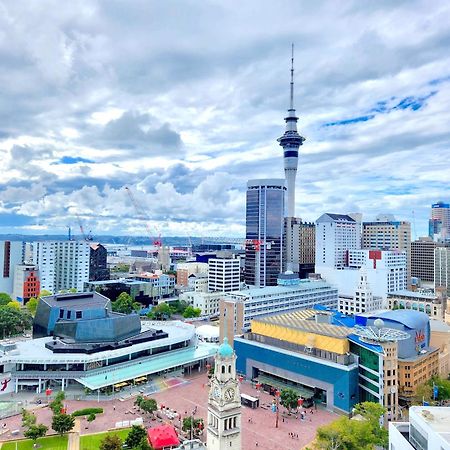 Skytower And City View 2 Bedroom Apartment On High Floor オークランド エクステリア 写真